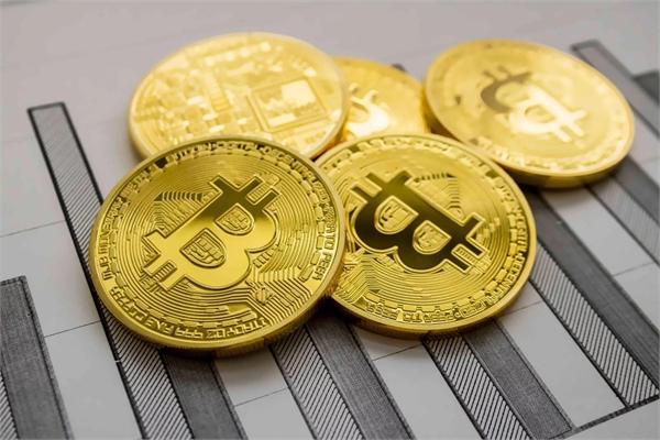 ‘Substitution’ of gold for Bitcoin is now underway